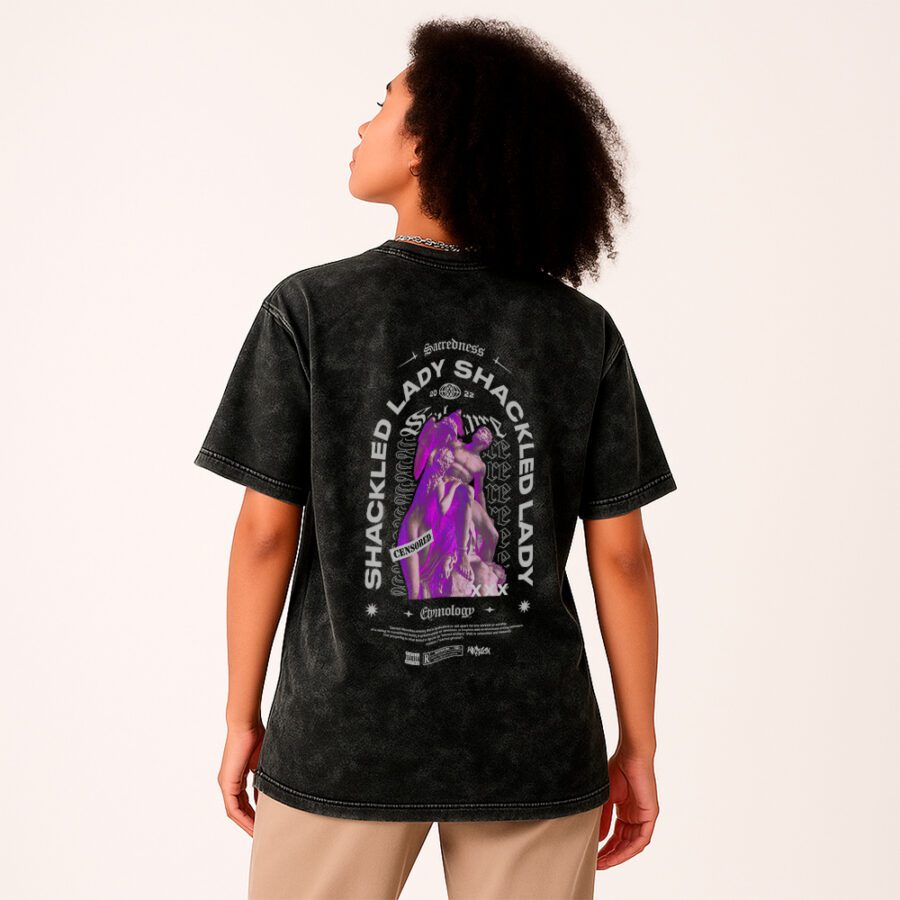 Remera Acid Wash de Shackled Lady